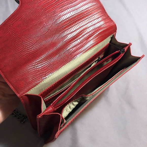 Cleo Red Chain Handle Purse - Picture 11 of 12